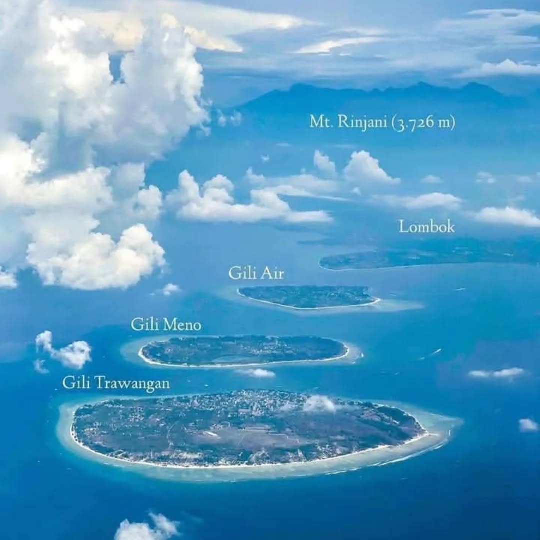 Panoramic view across Lombok and the Gili islands